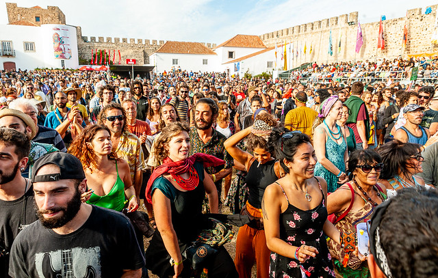 Miscigenação musical e identidades do Levante até à Bretanha, em Sines | Global News Portugal