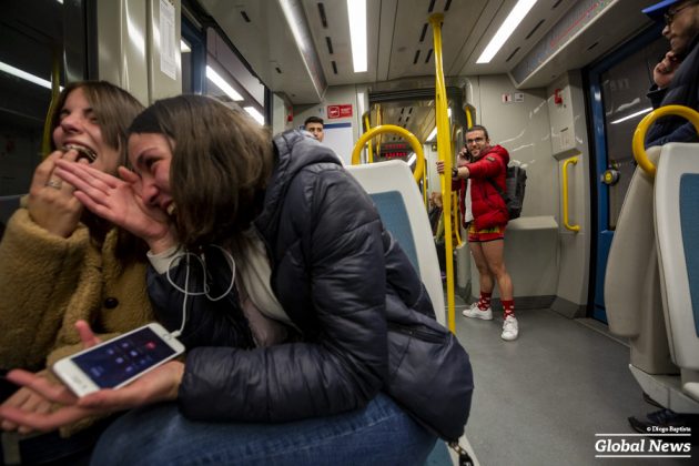 Uma viagem de Metro Sem Calças na cidade do Porto 2020 | Global News Portugal