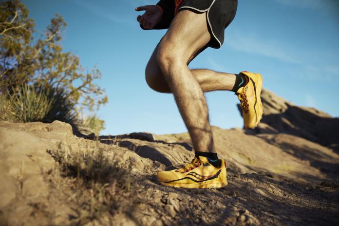 SS22_Peregrine 12_M_Vizi Gold_3 saucony