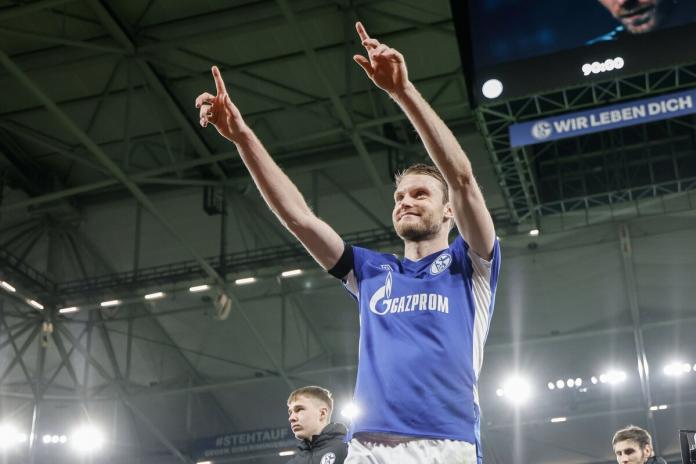 jogador shalke 04_DR