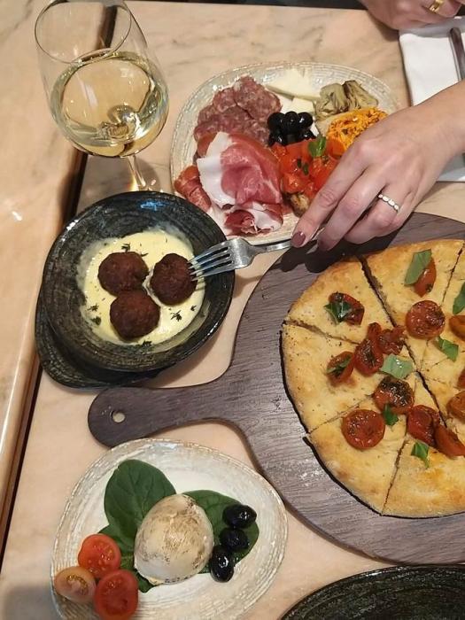 Passeios Gourmet. Obicà, o internacional que também é local | Global News Portugal