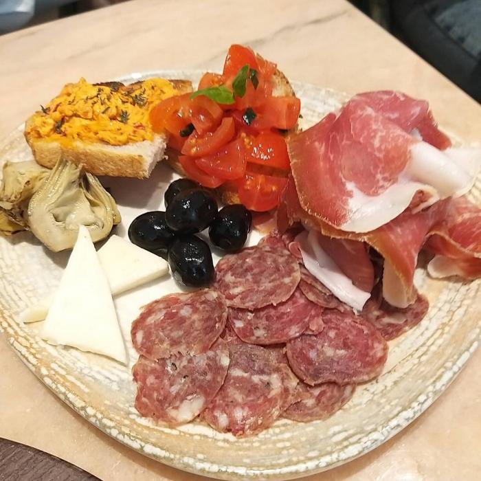 Passeios Gourmet. Obicà, o internacional que também é local | Global News Portugal