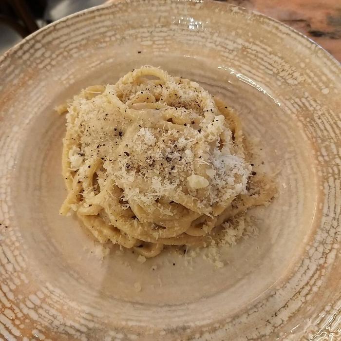 Passeios Gourmet. Obicà, o internacional que também é local | Global News Portugal