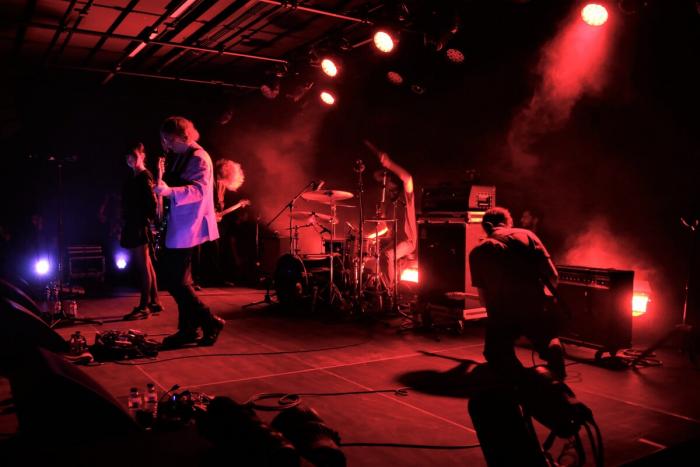 Entre o abrasivo e o contemplativo, Just Mustard brilham no M.Ou.Co | Global News Portugal