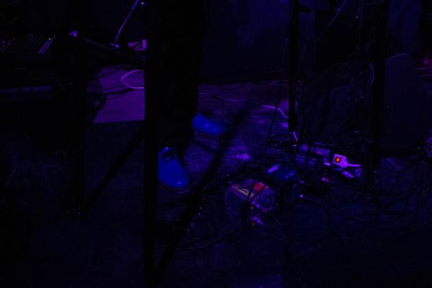 As imagens dos Mirror People no Ferro Bar | Global News Portugal