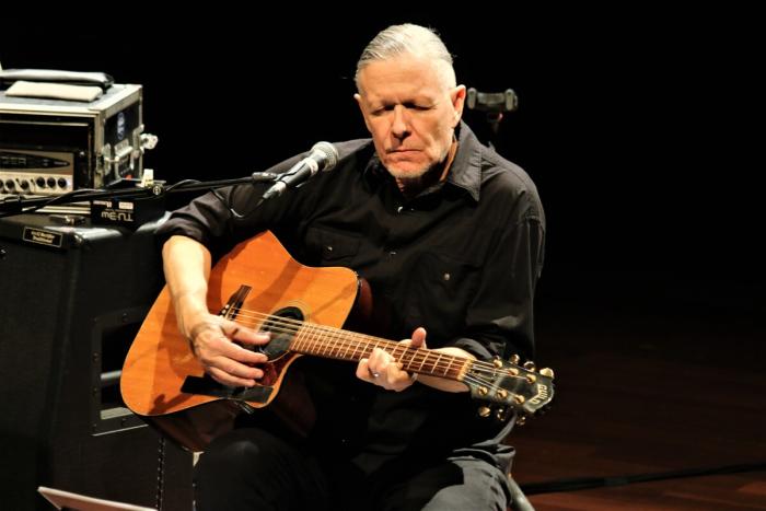 O deslumbrante recital rock de Michael Gira e o deslize imersivo de Kristof Hanh | Global News Portugal