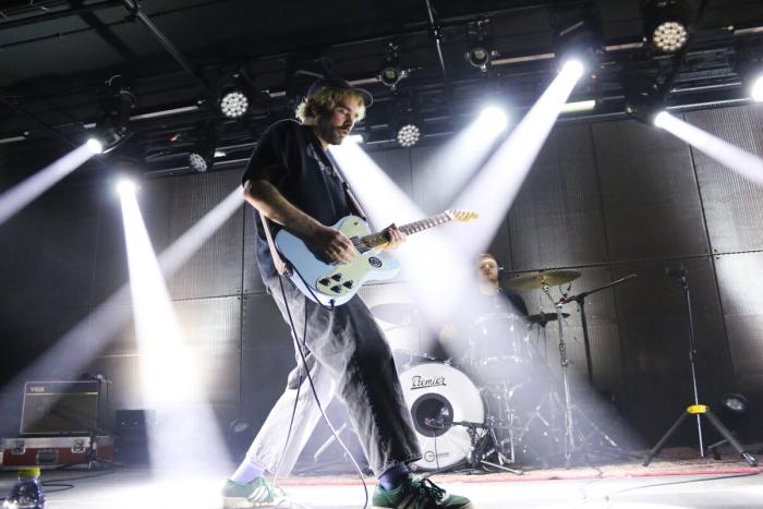 Da avalancha shoegaze dos bdrmm à agitação punk dos Renegados de Boliqueime | Global News Portugal