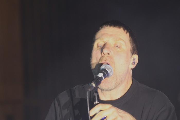 O contagiante desassossego dos Sleaford Mods infectou a Sala Suggia | Global News Portugal