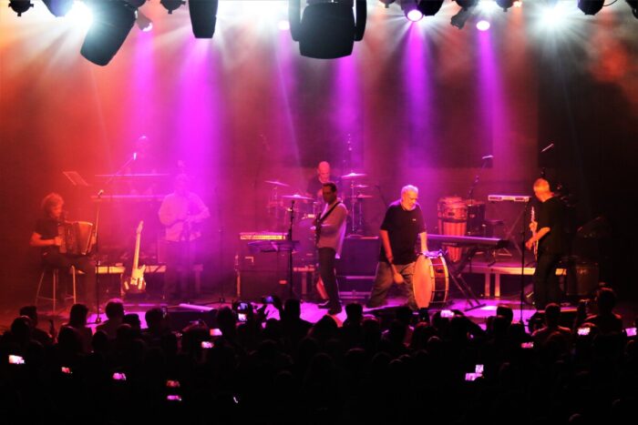 NOVEMBRO NO PORTO: MUITA NOSTALGIA, CONCERTOS ESGOTADOS E 10 ANOS DE BALEIA BALEIA BALEIA | Global News Portugal