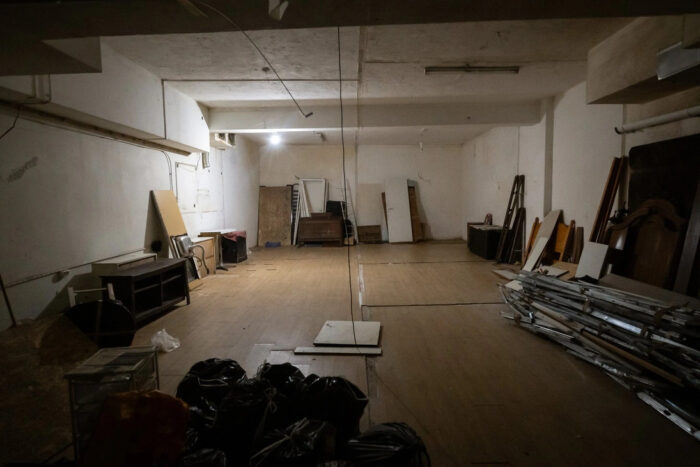 Câmara do Porto encerra cave que albergava 20 pessoas. "Não vamos tolerar estas circunstâncias" | Global News Portugal