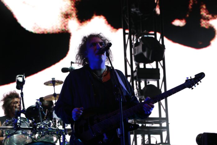 NORTH FESTIVAL’26: DOIS FESTIVAIS NUM SÓ... QUE, NO FUNDO, FOI UM SUBLIME CONCERTO DE THE CURE | Global News Portugal
